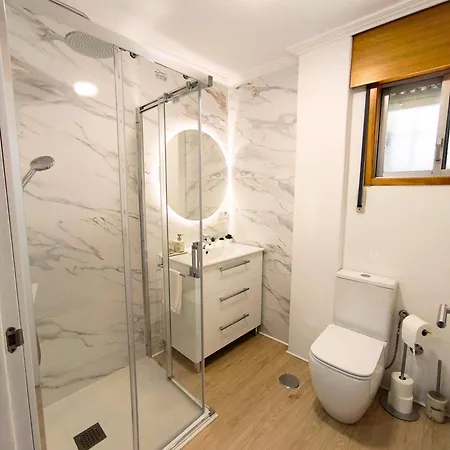 Casa Gaia Centrally Located With Spacious 公寓 雷东德拉
